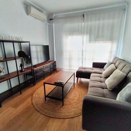 Апартаменты Apartamento Con Parking Gratis En Centro, Merced Уэльва Экстерьер фото