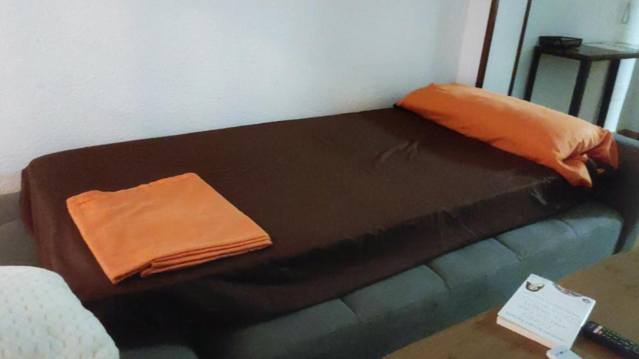 Апартаменты Apartamento Con Parking Gratis En Centro, Merced Уэльва Экстерьер фото